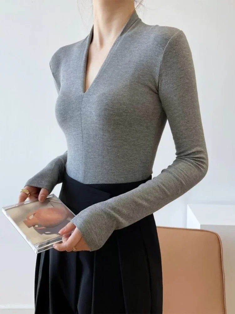 Women'S Fashion Tops - เสื้อเชิ้ตคอวีทรงเข้ารูป แขนยาว เสื้อผู้หญิงสวยหรู เสื้อเบลาส์เรียบหรู เซ็กซี่ เสื้อสายเดี่ยว