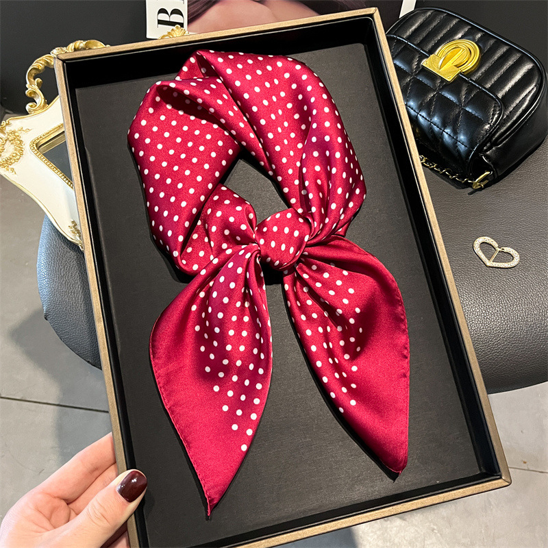 Women Fashion Necktie - ผ้าพันคอพิมพ์ลายดอกไม้สำหรับผู้หญิงกระเป๋าคาดผมขนาดเล็กสำหรับฤดูร้อนและฤดูใบไม้ผลิของ syal Sutra หรูหราใหม่