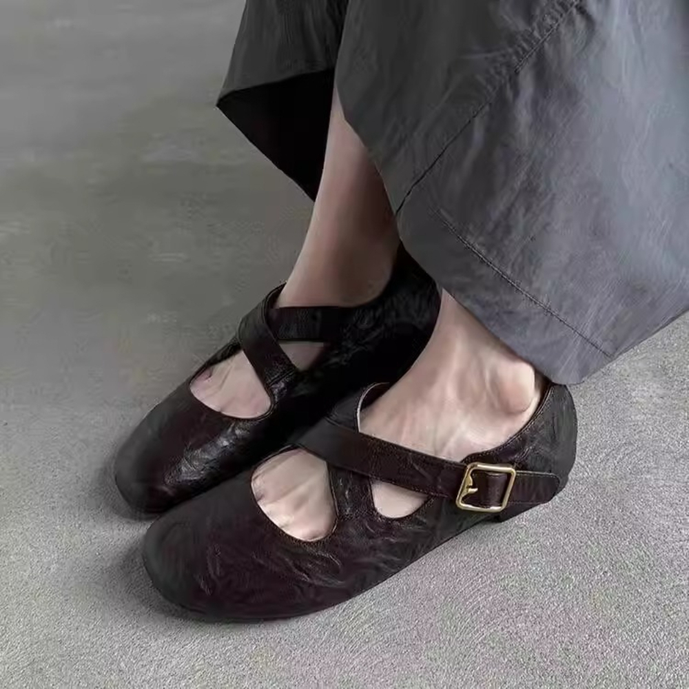 Women'S Fashion For Summer 2026 - รองเท้าส้นแบนหัวมนสำหรับฤดูร้อนปี 2026 ดีไซน์หรูหราและเซ็กซี่ ทันสมัยและใหม่ล่าสุด รองเท้าใส่สบายสำหรับทำงานและพักผ่อนสำหรับผู้หญิง