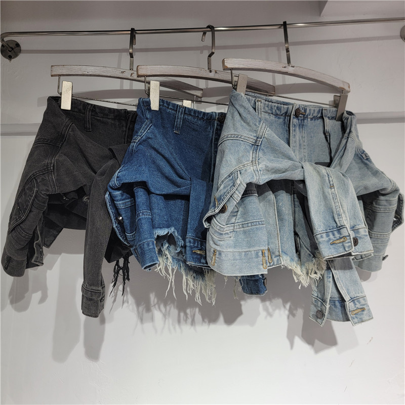 Denim Shorts Women - กางเกงยีนส์ขาสั้นผู้หญิง วินเทจ ทรงเอ สลิมฟิต เอวต่ำ ทรงตรง