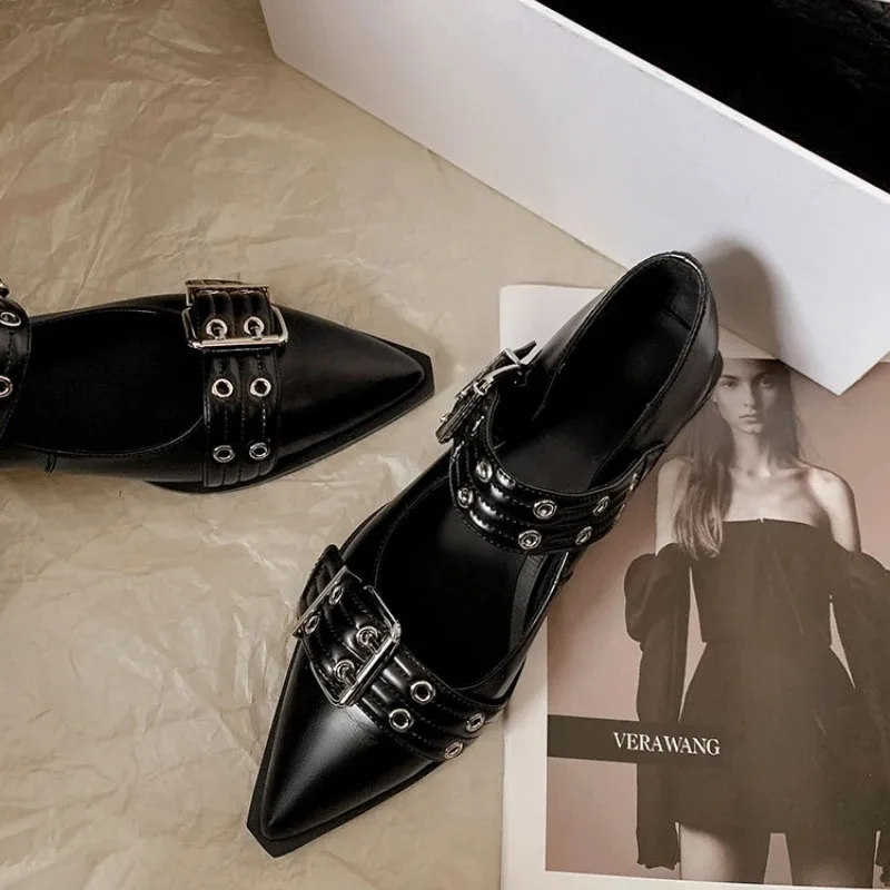 Women Fashion Designer - รองเท้าผู้หญิง Designer Luxury Low Heel ปั๊มแฟชั่นสุภาพสตรีรองเท้า