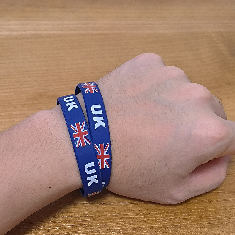 2ชิ้นธงชาติอังกฤษกำไลข้อมือซิล - Women Fashion Uk บทวิจารณ์และราคา