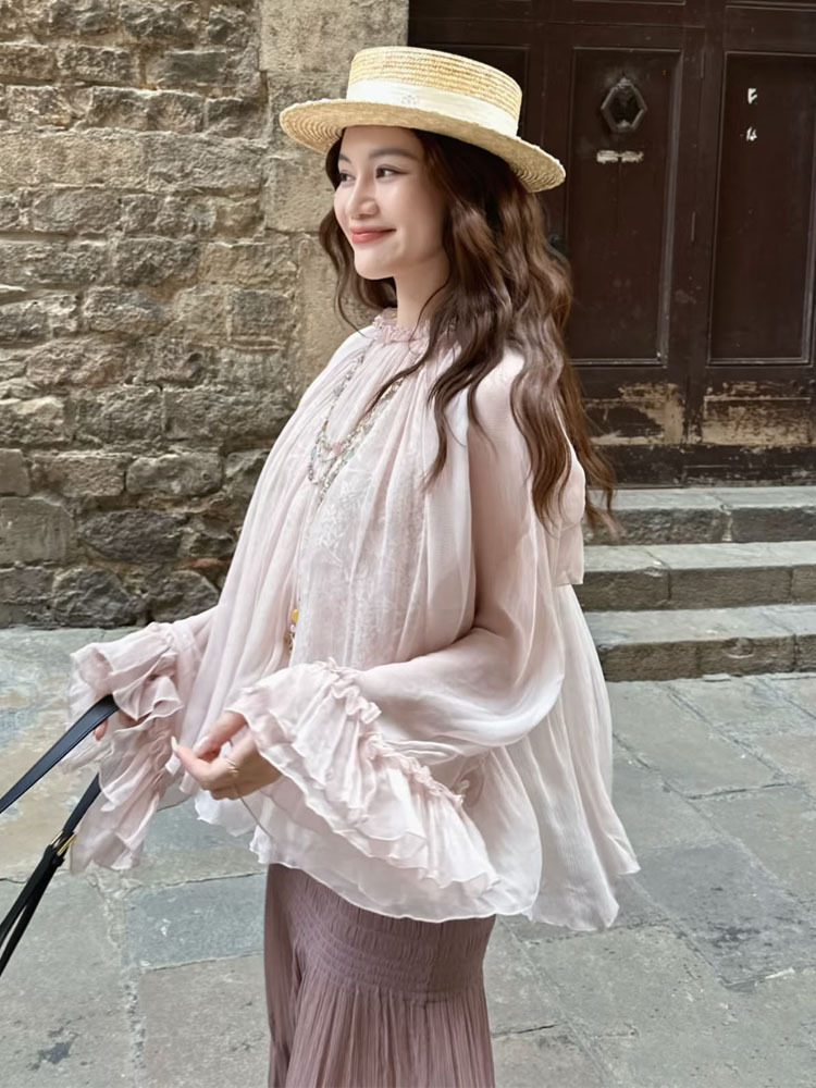 เสื้อลูกไม้ระบายพลิ้วสวยเก๋ ดู - Women'S Fashion For Summer 2026 บทวิจารณ์และราคา