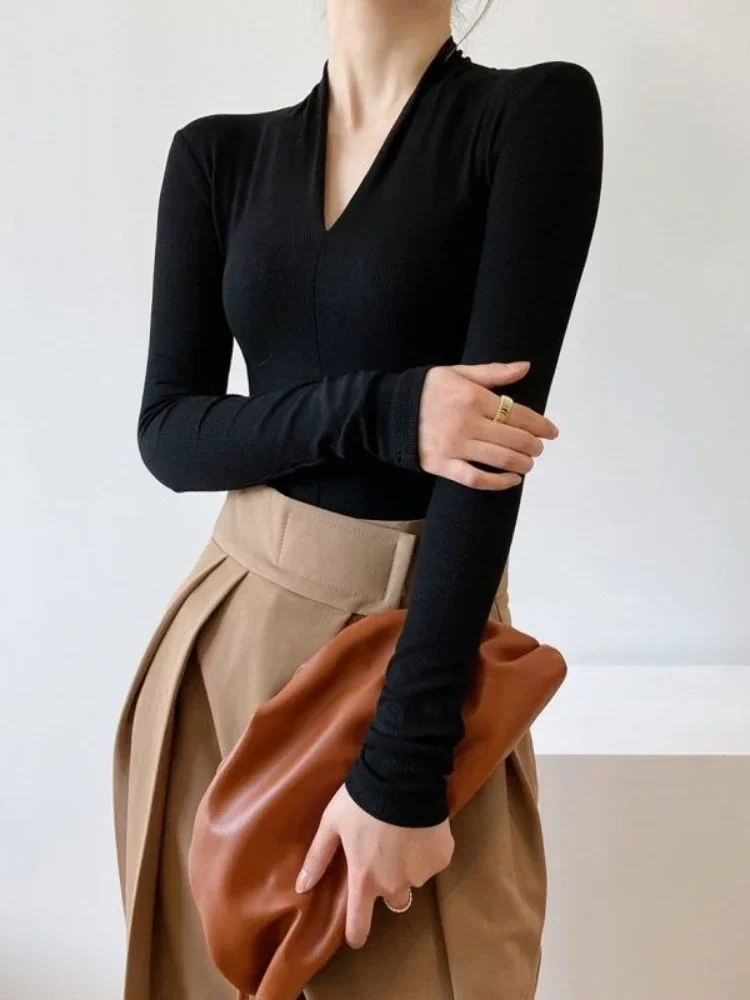 เสื้อเชิ้ตคอวีทรงเข้ารูป แขนยา - Women'S Fashion Tops บทวิจารณ์และราคา