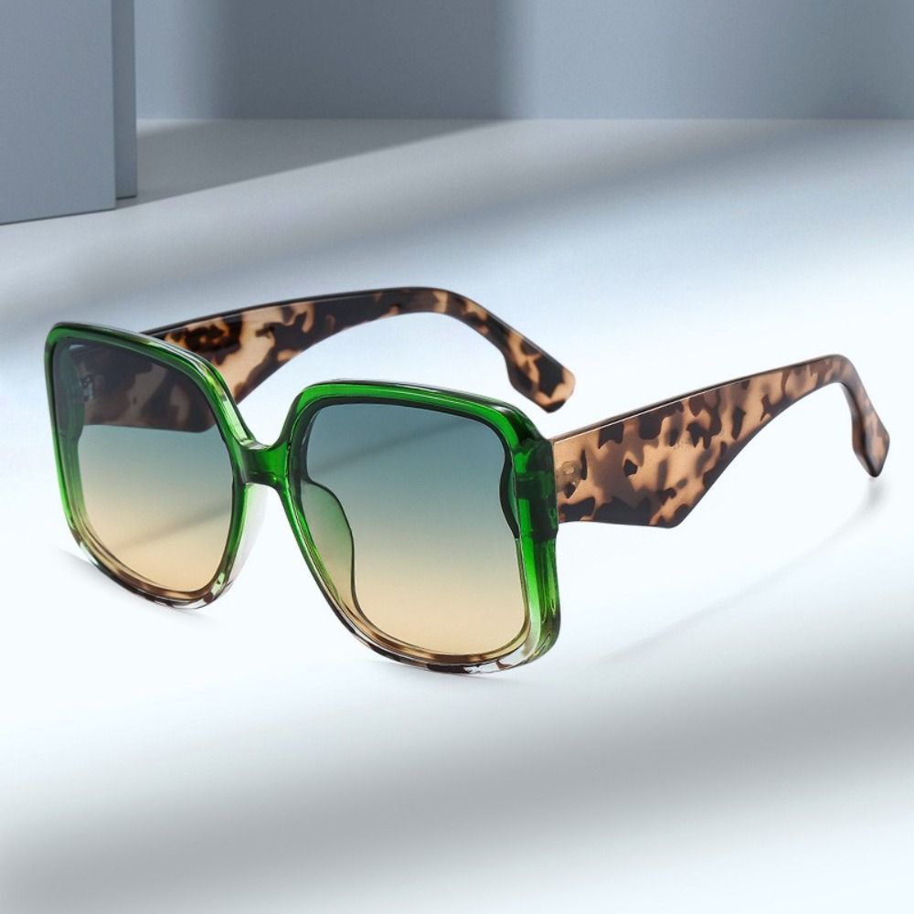แว่นกันแดด PC เลนส์ไล่เฉดสี UV - Women'S Fashion Glasses With Clear Lenses บทวิจารณ์และราคา
