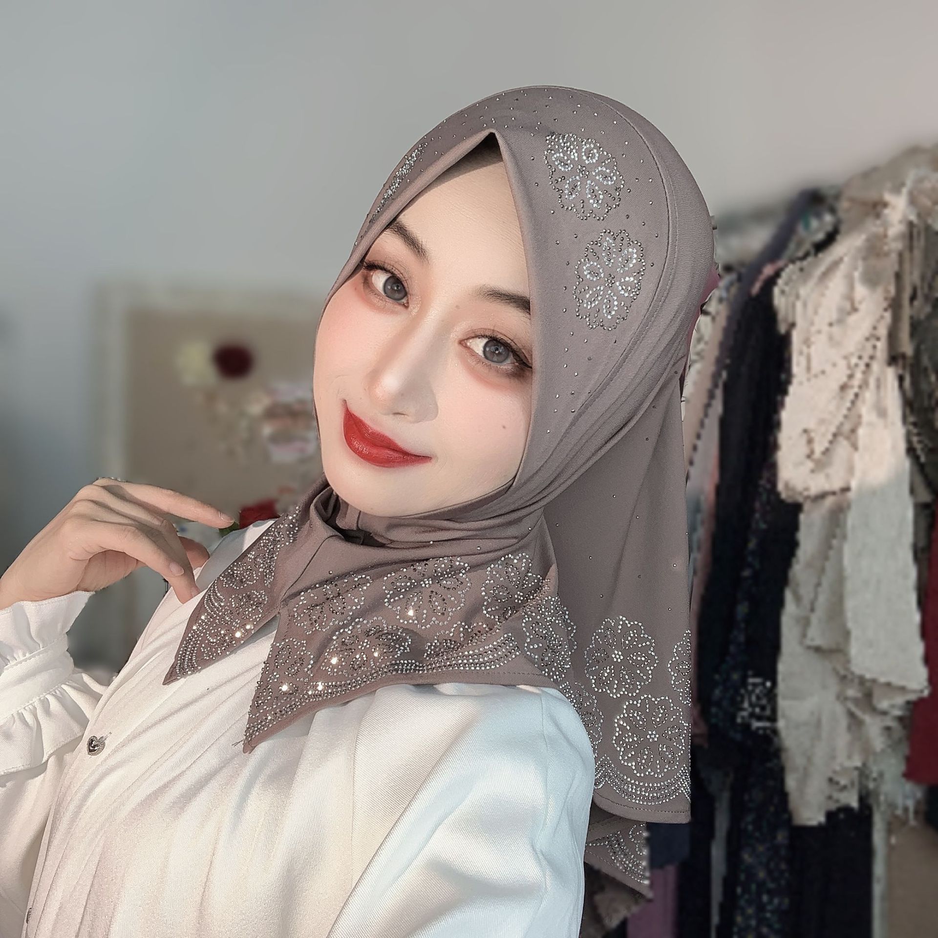 ฮิญาบสำเร็จรูปสำหรับผู้หญิงมุส - Women Fashion Designer บทวิจารณ์และราคา