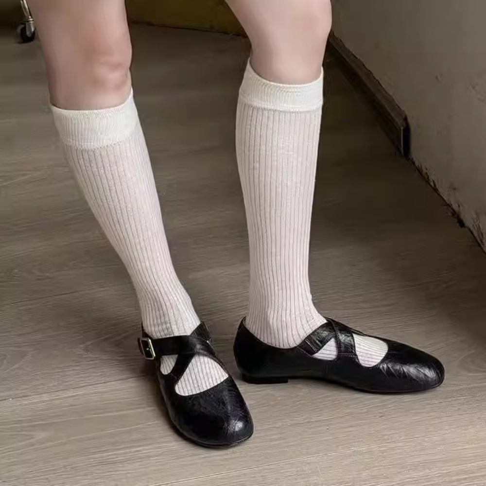 รองเท้าส้นแบนหัวมนสำหรับฤดูร้อ - Women'S Fashion For Summer 2026 บทวิจารณ์และราคา